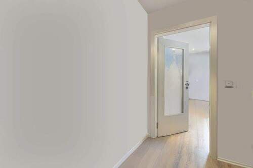 Diele EG - 6 Zimmer Mehrfamilienhaus, Wohnhaus in Köln