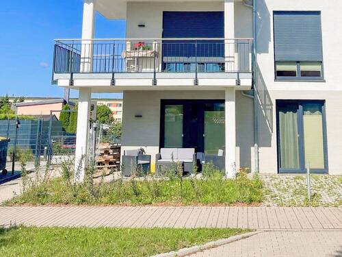 Terrasse mit Garten - 