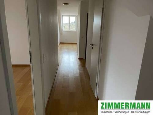 Flur - 3 Zimmer Etagenwohnung zur Miete in Bamberg