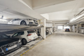 Tiefgaragenstellplatz - 