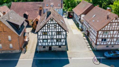 Ansicht-Süd - 7 Zimmer Einfamilienhaus in Wächtersbach