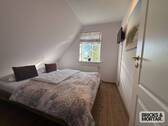 Schlafzimmer 1 - 