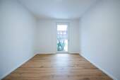 Zimmer 2 - 