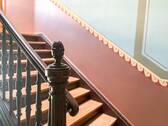 Treppenhaus mit historischem Anstrich - 