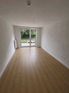 Wohnzimmer.png - Helle 3-Zimmer-Wohnung mit guter Raumaufteilung
