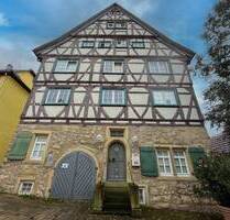 Zentral gelegene Eigentumswohnung mit Balkon - Künzelsau