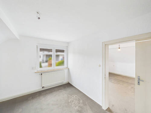 Schlafzimmer 2 mit Ankleide - 