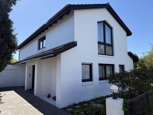 Atelierhaus - Atelierhaus mit Garage sowie Garten (ohne Makler)