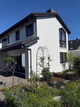 Blick auf rückwärtigen Giebel - 