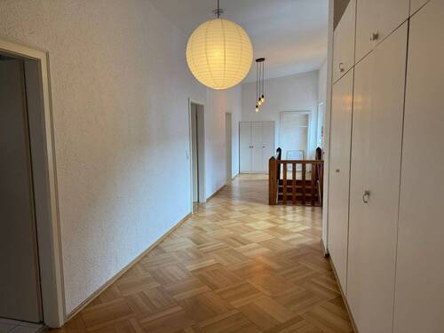 Flur - BA - Zentrum, Markusplatz: Geräumige 3-Zimmer-Wohnung