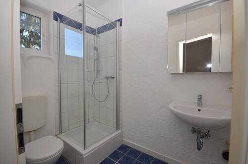Duschbadezimmer - 