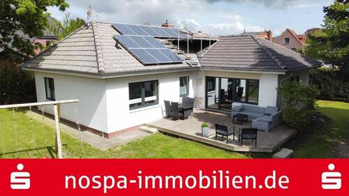 Terrassenansicht - Modernisierter Bungalow im Luftkurort Bredstedt!
