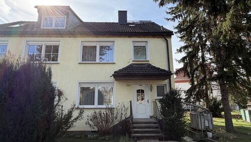 Vorderansicht - 5 Zimmer Doppelhaushälfte zum Kaufen in Leipzig