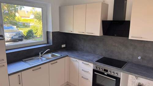 Küche mit neuer EBK - Etagenwohnung mit 75,00 m² in Dollern zur Miete