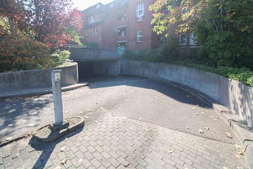 Einfahrt Tiefgarage - 