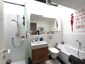 Badezimmer II - 