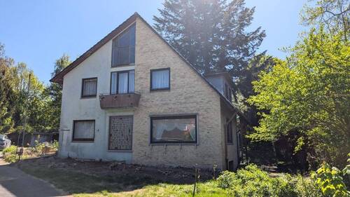 Straßenansicht - Einfamilienhaus mit 306,00 m&sup2; in Schleswig zum Kaufen