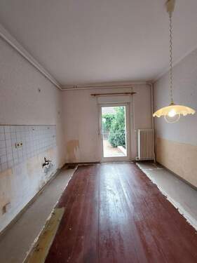 Küche mit Zugang zur Terrasse - 