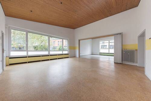Gemeindesaal - 