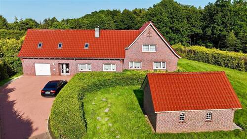 Luftaufnahme - 5 Zimmer Einfamilienhaus zum Kaufen in Aurich