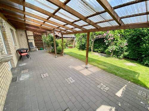 überdachte Terrasse - 