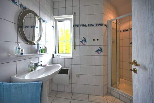 DG zweites Badezimmer - 