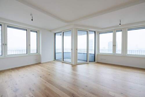 Wohnzimmer - 2 Zimmer Etagenwohnung zum Kaufen in Berlin