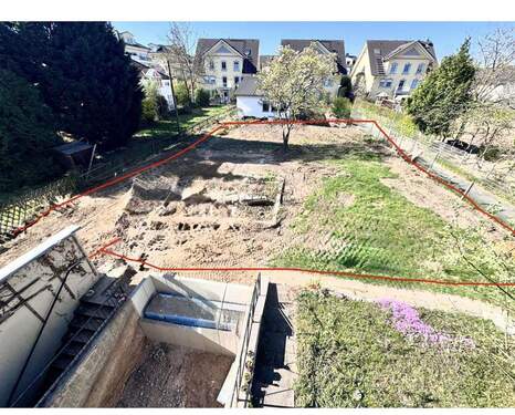 Bild 4 - Baugrundstück mit Baugenehmigung