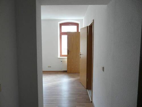 vom Flur - 2 Zimmer Etagenwohnung in Crimmitschau