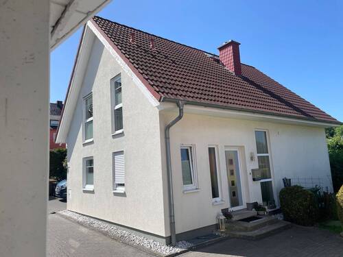 Ansicht - Gemütliches Familienhaus mit Terrasse in SöhrewaldWellerode