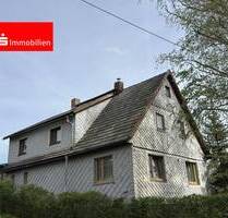 Sanierungsbedürftiges Einfamilienhaus in traumhafter Alleinlage - Römhild Milz
