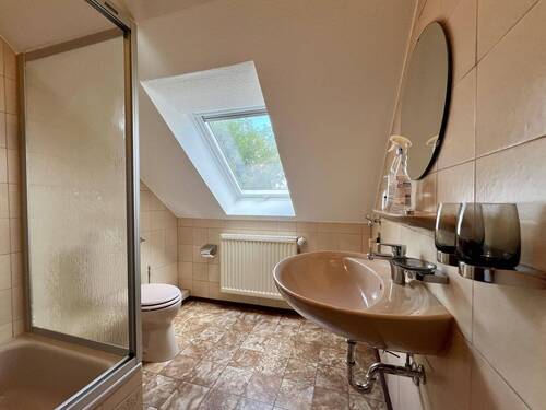 Badezimmer DG - 