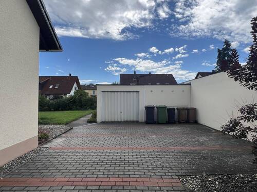 Rückseite Garage - 