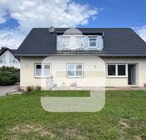 bezugsfreies Ein-Zweifamilienhaus in Heßdorf-Niederlindach...Platz für die ganze Familie