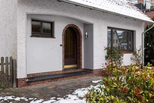 Eingang - 4 Zimmer Einfamilienhaus in Delmenhorst