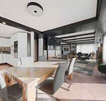 Großzügige Maisonettewohnung mit Garten, Sauna, Kamin & XL-Garage in naturnaher Lage von Remseck