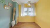 OG_Garderobe zum Schlafzimmer - 