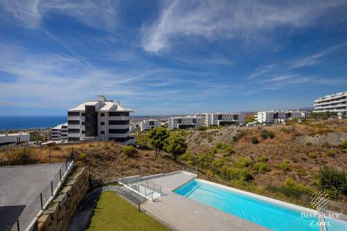 1 - El Higuerón: Moderne Etagenwohnung mit Meerblick, Pool & Tiefgarage