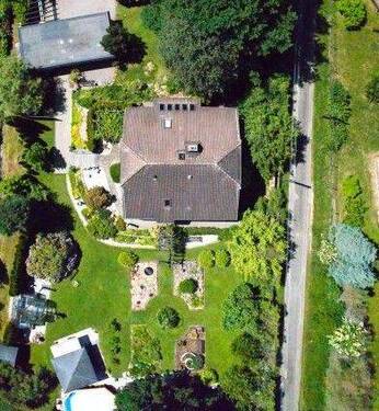 Haus und Garten von oben
- Einfamilienhaus mit 146,00 m&sup2; in Callenberg/OT Falken zum Kaufen