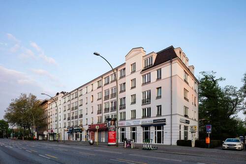 Außenansicht - Vermietete, großzügige Gewerbefläche inklusive Lager in Berlin-Alt-Treptow