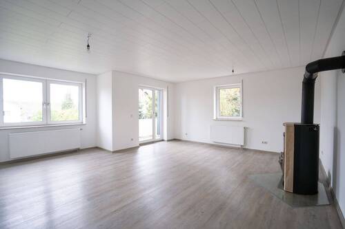 Wohnbereich - 4 Zimmer Doppelhaushälfte in Mittelstreu