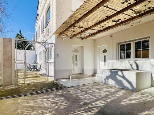 Eingangsbereich - 3 Zimmer Etagenwohnung zum Kaufen in Ludwigsburg