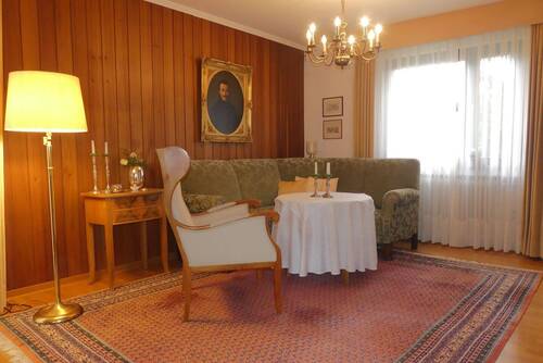 1 - 6 Zimmer Mehrfamilienhaus, Wohnhaus in Erbach