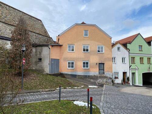 Ansicht 3 - 6 Zimmer Mehrfamilienhaus, Wohnhaus zum Kaufen in Vilshofen