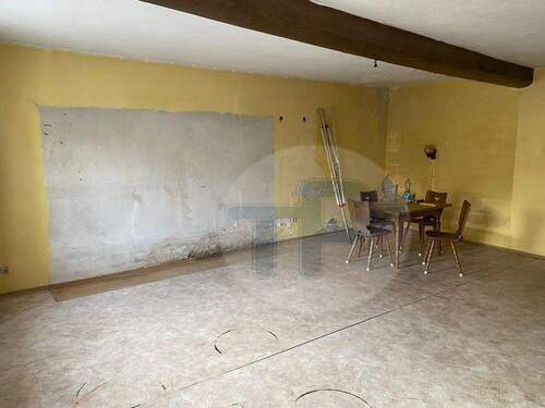 Zimmer 1 - Mehrfamilienhaus, Wohnhaus mit 230,00 m&sup2; in Vilshofen zum Kaufen