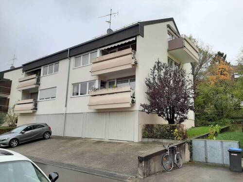 Außenansicht, rechts, inkl. Stellplatz - 