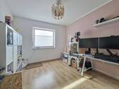 EG Wohnung - Büro - 