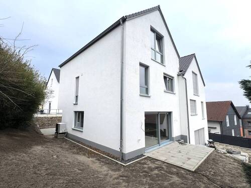 Gartenansicht - Doppelhaushälfte mit 163,00 m² in Wetter-Grundschöttel zum Kaufen