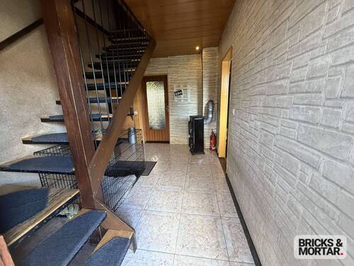 Eingangsbereich - 6 Zimmer Einfamilienhaus in Westre