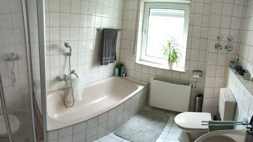 Bad - Etagenwohnung mit 75,00 m² in Langenbrettach zum Kaufen